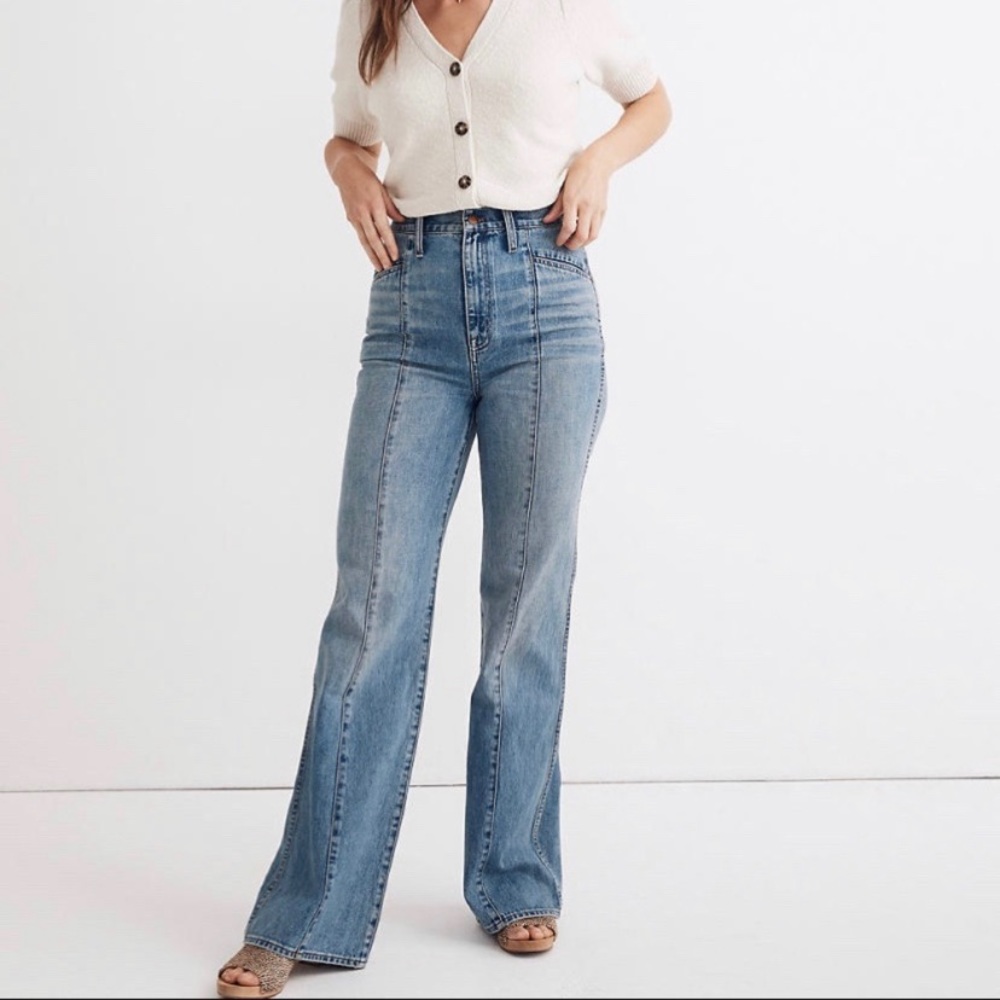 Madewell 11" High-Rise Flare Jeans Annapolis Wash